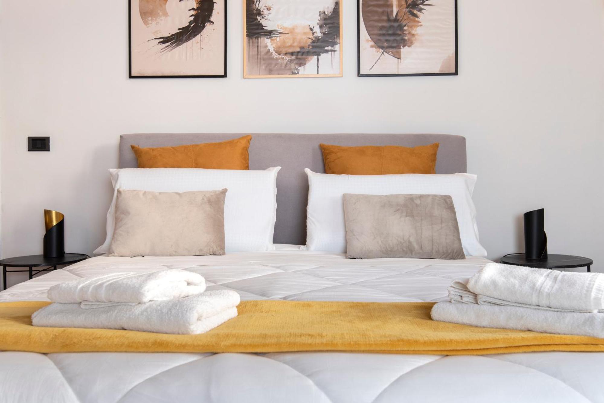 Sassari Apartments - Levante Bagian luar foto