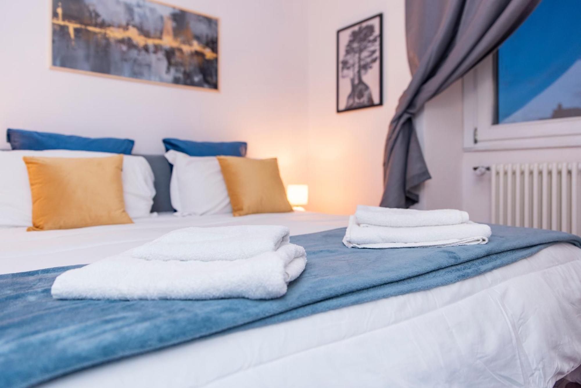 Sassari Apartments - Levante Bagian luar foto